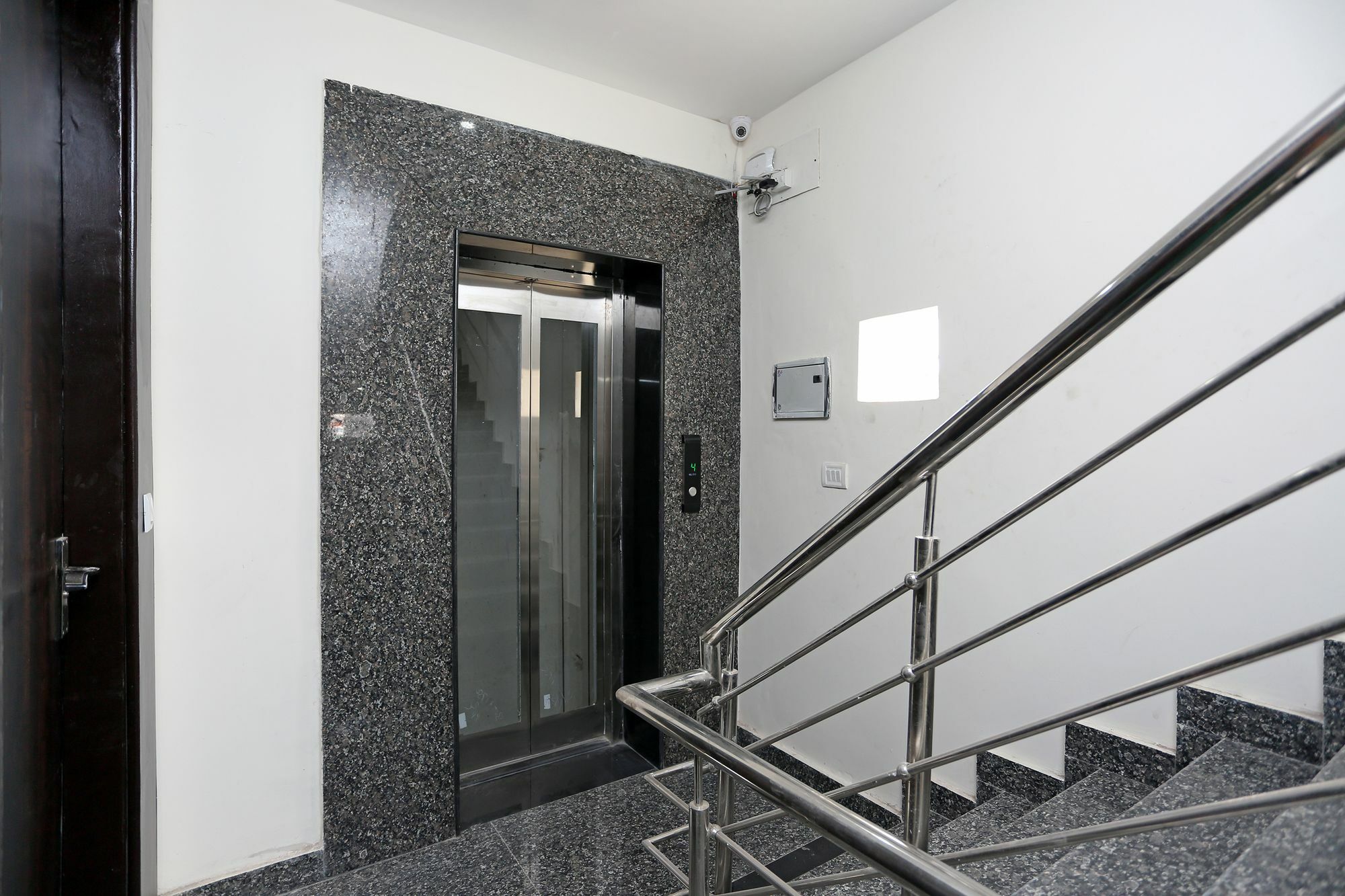 Hotel Aero Stay Нью-Дели Экстерьер фото